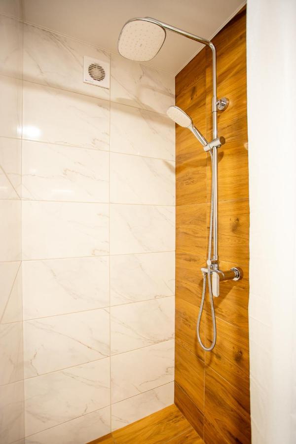 ניקולייב Luxury Apartment With 2 Bedrooms In The City Center מראה חיצוני תמונה
