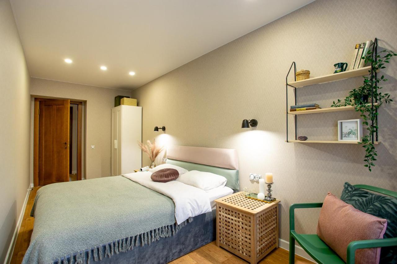 ניקולייב Luxury Apartment With 2 Bedrooms In The City Center מראה חיצוני תמונה