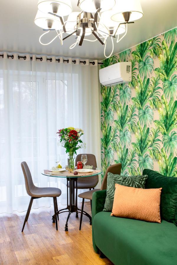ניקולייב Luxury Apartment With 2 Bedrooms In The City Center מראה חיצוני תמונה