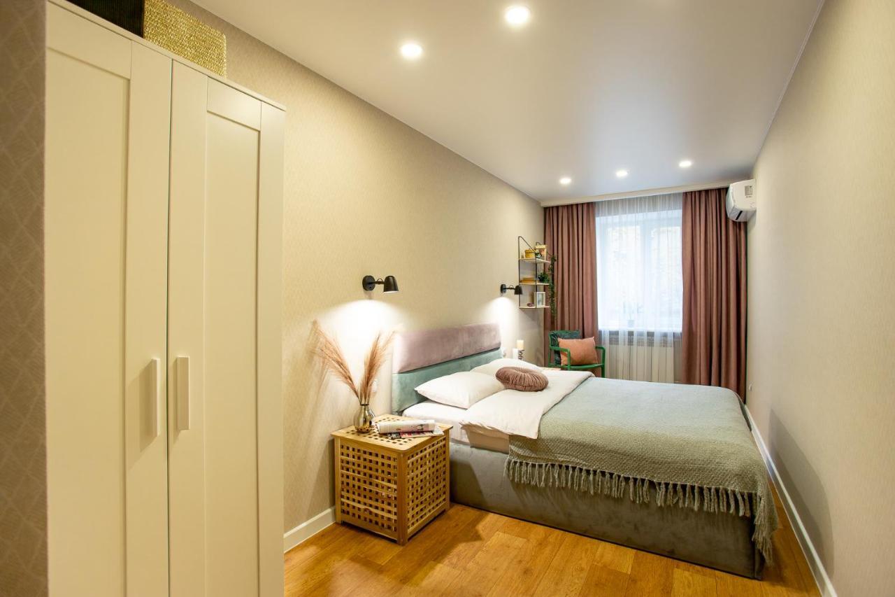 ניקולייב Luxury Apartment With 2 Bedrooms In The City Center מראה חיצוני תמונה